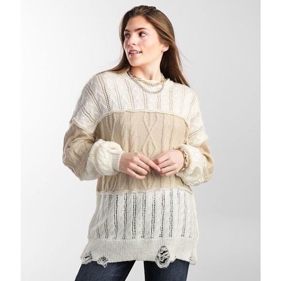 ✨NWOT✨Cable Knit Sweater BKE✨ - Picture 1 of 9